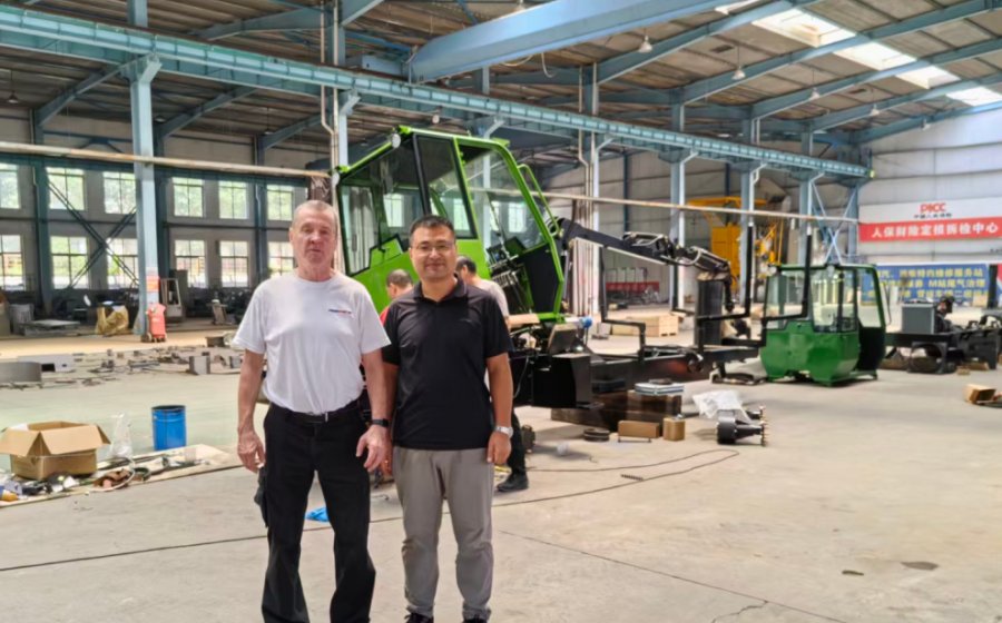 Swedish client purchasing our forest grapple loader
